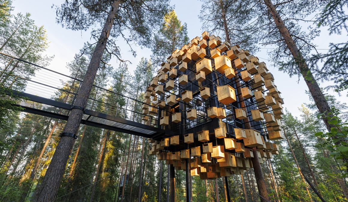 NEW TREEHOUSE HOTEL WELCOMES GUESTS IN SWEDEN